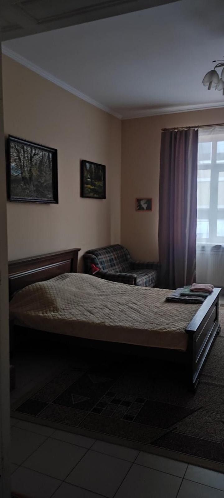 Gelena Гостьовий Двір Uschhorod Exterior foto